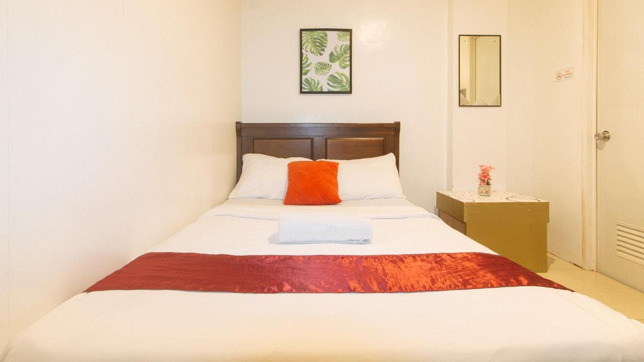 Nearest Hostel Pasay City By Reddoorz Kültér fotó