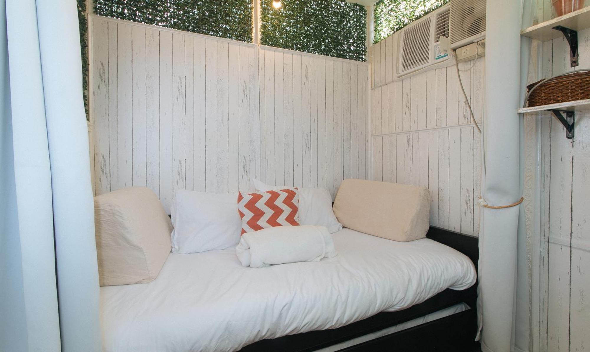 Nearest Hostel Pasay City By Reddoorz Kültér fotó